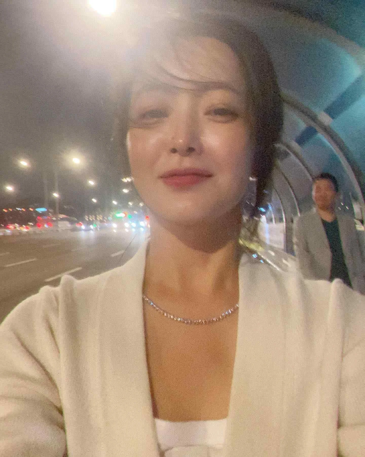 Kim Hee Sun - kim-hee-sun-sexy-9.webp